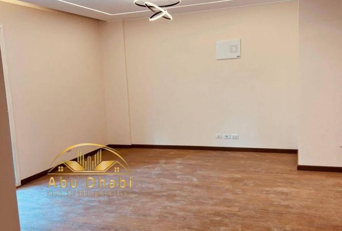 8266948 - Property Image 2