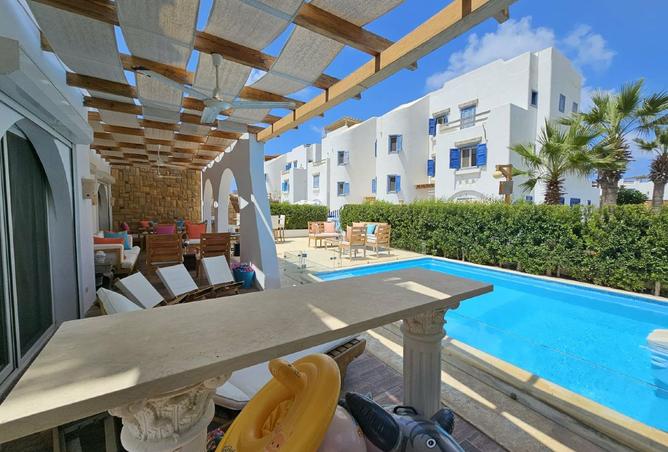 8365658 - Property Image 2