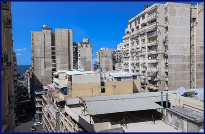 Apartment - 3 Bedrooms - 2 Bathrooms for sale in Mostafa Fahmy St. - Glim - Hay Sharq - Alexandria