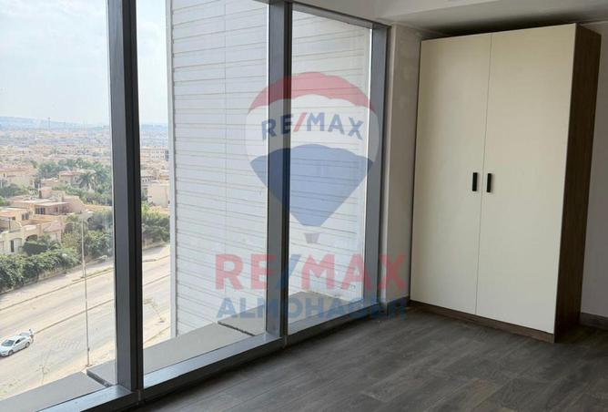 8389083 - Property Image 3