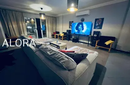 Apartment - 3 Bedrooms - 1 Bathroom for rent in West Somid Road - West Somid - 6 October City - Giza