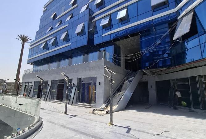 8252009 - Property Image 2