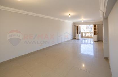 Apartment - 3 Bedrooms - 1 Bathroom for sale in Ibrahimia - Hay Wasat - Alexandria