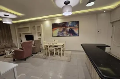 Apartment - 2 Bedrooms - 1 Bathroom for rent in Zahraa El Maadi - Hay El Maadi - Cairo