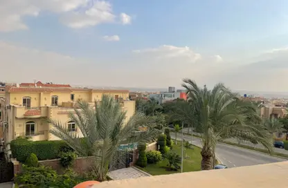 (بنتهاوس  (روف - 5 غرف نوم - 5 حمامات للايجار في غرب الجولف - كمبوندات القطامية - القطامية - مدينة القاهرة الجديدة - القاهرة