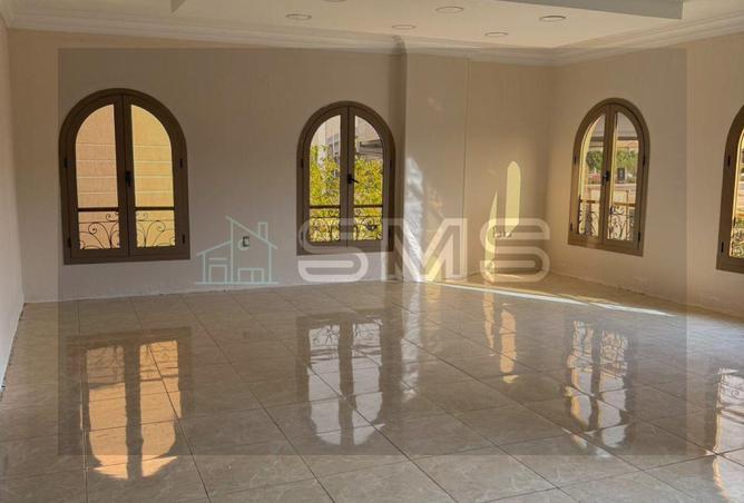 8300475 - Property Image 2