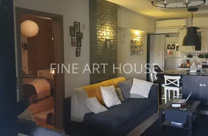 Apartment - 2 Bedrooms - 2 Bathrooms for sale in Al Canal St. - Maadi - Hay El Maadi - Cairo