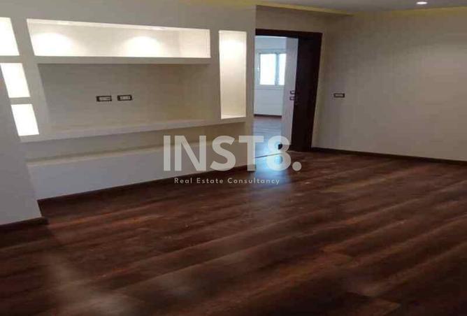 8380436 - Property Image 2