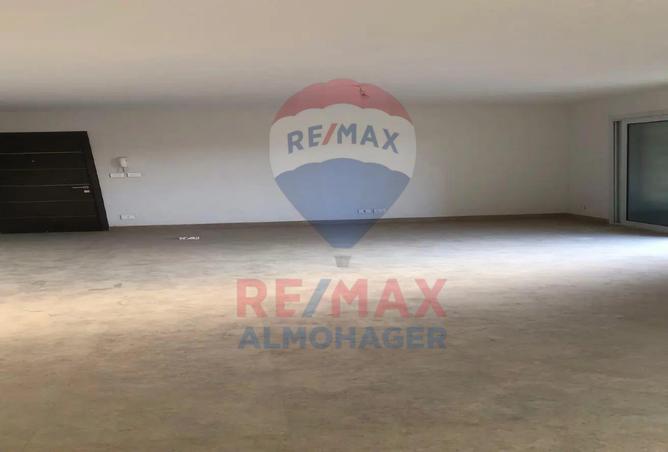 8438620 - Property Image 2