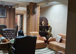 شقة - 3 غرف نوم - 2 حمامات for للايجار in جاردن سيتي - القاهرة