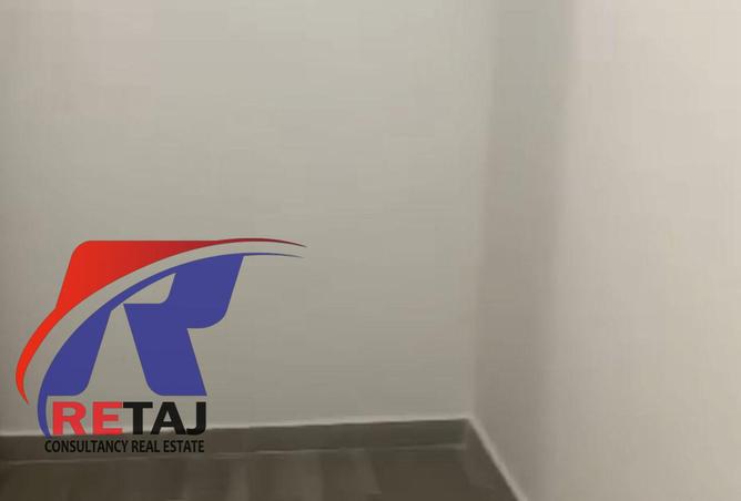 8499864 - Property Image 2