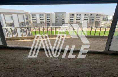 Apartment - 2 Bedrooms - 2 Bathrooms for sale in Hyde Park - 5th Settlement Compounds - The 5th Settlement - New Cairo City - Cairo