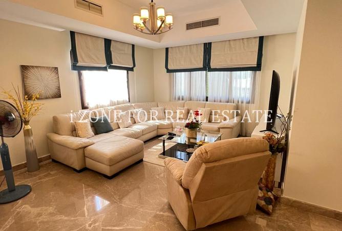 8017435 - Property Image 2