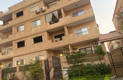 شقة - 3 غرف نوم - 2 حمامات للبيع في شارع المهندس احمد كمال حمدي - الحي السادس عشر - الشيخ زايد - الجيزة