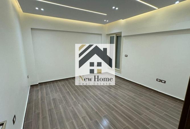 8119432 - Property Main Image