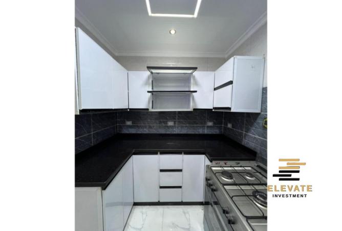 8245514 - Property Image 3