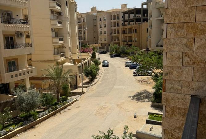 8212245 - Property Image 2