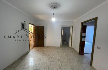 Apartment - 2 Bedrooms - 1 Bathroom for sale in 3rd District - Sheikh Zayed City - Giza
