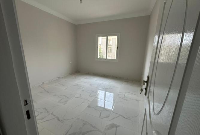 8194568 - Property Image 2