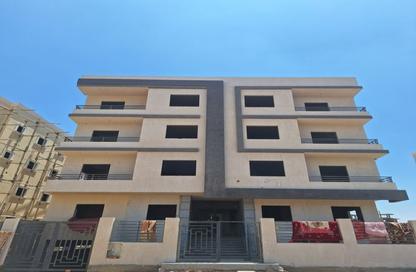 Apartment - 3 Bedrooms - 2 Bathrooms for sale in Bait Alwatan - The 5th Settlement - New Cairo City - Cairo
