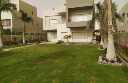 Villa - 6 Bedrooms for sale in Grand Heights - Northern Expansions - 6 October City - Giza