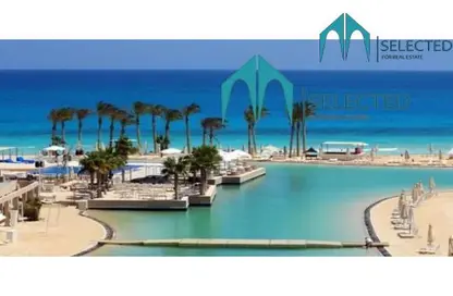 Chalet - 2 Bedrooms - 2 Bathrooms for sale in Hacienda West - Ras Al Hekma - North Coast