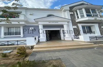 Villa - 5 Bedrooms - 4 Bathrooms for sale in Mountain View Hyde Park - 5th Settlement Compounds - The 5th Settlement - New Cairo City - Cairo