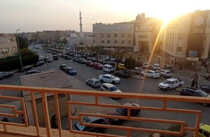 شقة - 3 غرف نوم - 3 حمامات للبيع في الحي الخامس - مدينة العبور - القليوبية