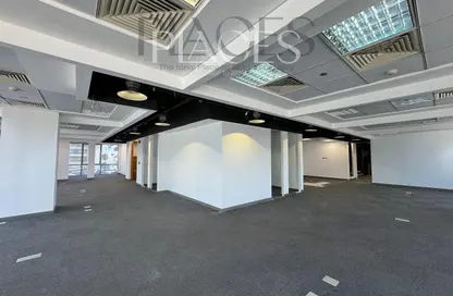 Office Space - Studio - 7+ Bathrooms for rent in One Ninety Mall - South Teseen St. - The 5th Settlement - New Cairo City - Cairo