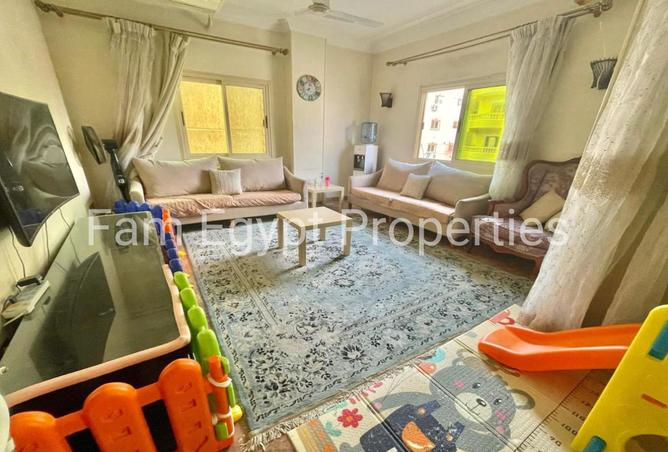 8422603 - Property Image 2