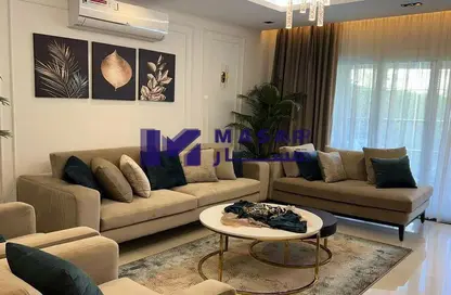 فيلا - 4 غرف نوم - 2 حمامات للايجار في ماونتن فيو 1 - كمبوندات التجمع الخامس - التجمع الخامس - مدينة القاهرة الجديدة - القاهرة