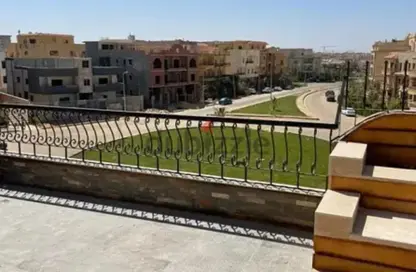 شقة - 2 غرف نوم - 2 حمامات للايجار في المنطقة ب - حى جنوب الاكايمية - مدينة القاهرة الجديدة - القاهرة