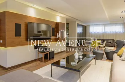 فيلا - 4 غرف نوم - 7 حمامات للبيع في الجريا - كمبوندات الشيخ زايد - الشيخ زايد - الجيزة