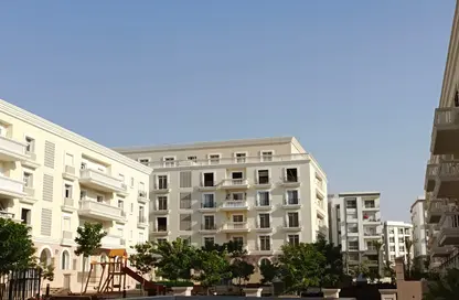 Apartment - 3 Bedrooms - 3 Bathrooms for sale in Hyde Park - 5th Settlement Compounds - The 5th Settlement - New Cairo City - Cairo