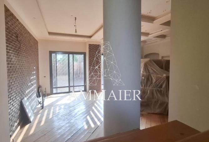 8158220 - Property Image 3