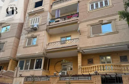 Apartment - 3 Bedrooms - 2 Bathrooms for sale in Gate 1 - Khofo - Hadayek El Ahram - Giza