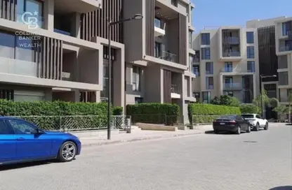 Apartment - 3 Bedrooms - 3 Bathrooms for sale in Eastown - 5th Settlement Compounds - The 5th Settlement - New Cairo City - Cairo