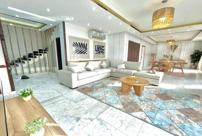 8080227 - Property Image 2