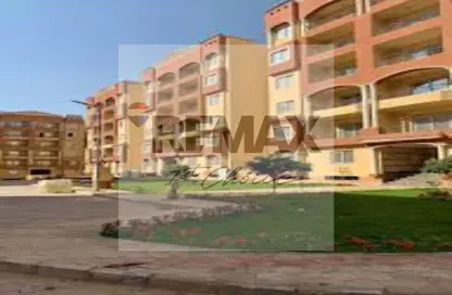 Apartment - 3 Bedrooms - 2 Bathrooms for sale in South Teseen St. - The 5th Settlement - New Cairo City - Cairo