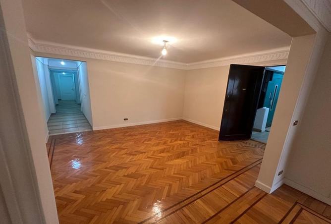 7893064 - Property Image 3