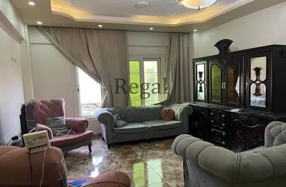 Apartment - 3 Bedrooms - 1 Bathroom for rent in West Somid Road - West Somid - 6 October City - Giza