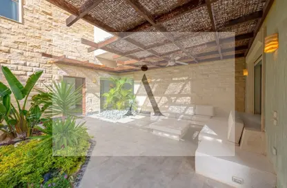 فيلا - 5 غرف نوم - 4 حمامات للبيع في سيزر - قسم مرسي مطروح - الساحل الشمالي