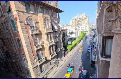 شقة - 3 غرف نوم - 1 حمام للبيع في شارع فؤاد - محطة الرمل - حي وسط - الاسكندرية