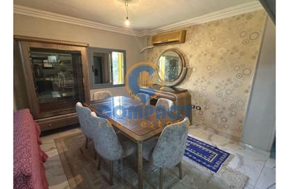 Apartment - 2 Bedrooms - 2 Bathrooms for rent in 1st District - Sheikh Zayed City - Giza
