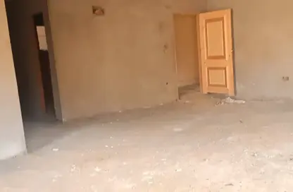 Apartment - 3 Bedrooms - 2 Bathrooms for sale in Al Ashrafiya - North Investors Area - New Cairo City - Cairo