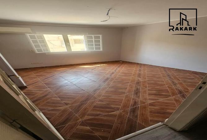 7976072 - Property Image 3