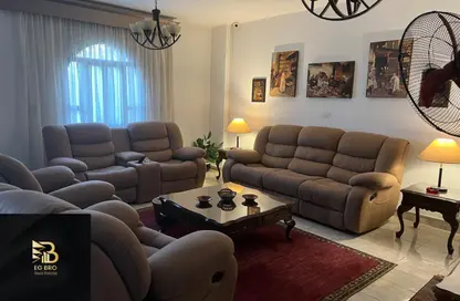 Apartment - 3 Bedrooms - 3 Bathrooms for sale in Al Rehab - New Cairo City - Cairo