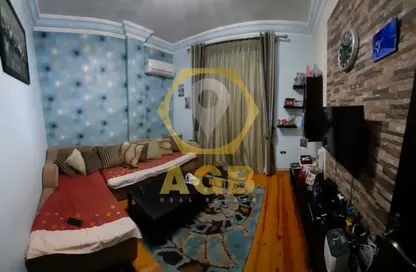 Apartment - 3 Bedrooms - 2 Bathrooms for sale in Street 18 - District 3 - The 5th Settlement - New Cairo City - Cairo