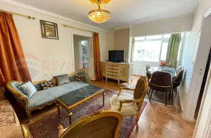 شقة - 2 غرف نوم - 1 حمام للايجار في سبورتنج - حي شرق - الاسكندرية