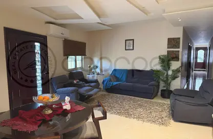 دوبلكس - 4 غرف نوم - 3 حمامات للبيع في حى جنوب الاكايمية - مدينة القاهرة الجديدة - القاهرة